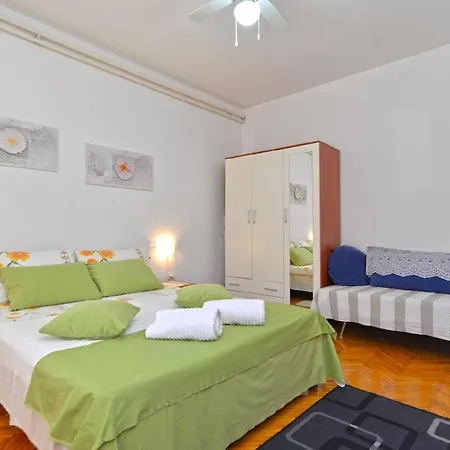 Fuer 4 Personen Ca 66 Qm In Banjole, Istrien Istrische Riviera